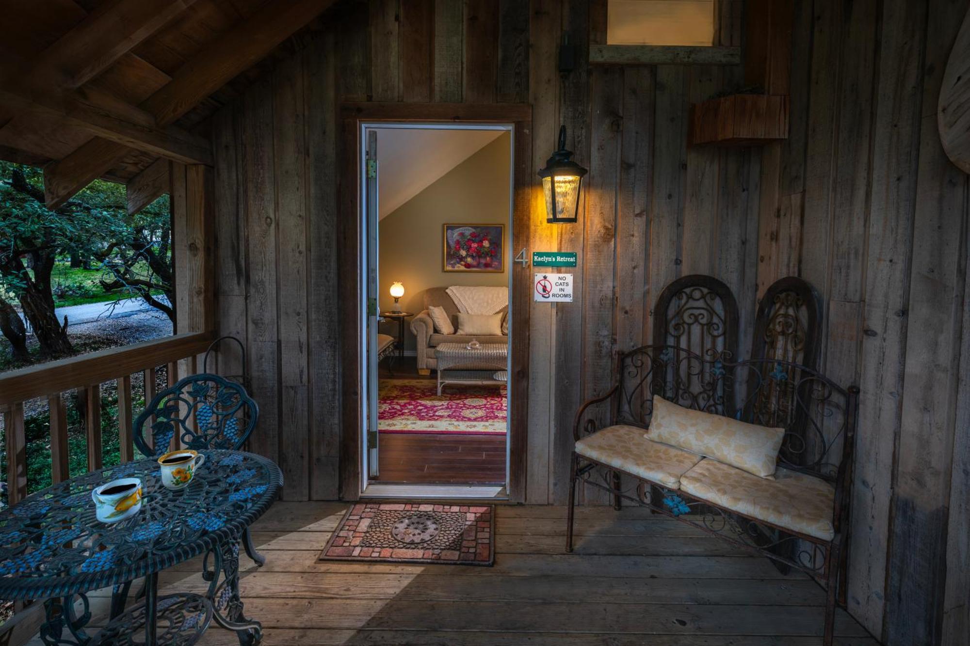 Bed And Breakfast On White Rock Creek Waco Bagian luar foto
