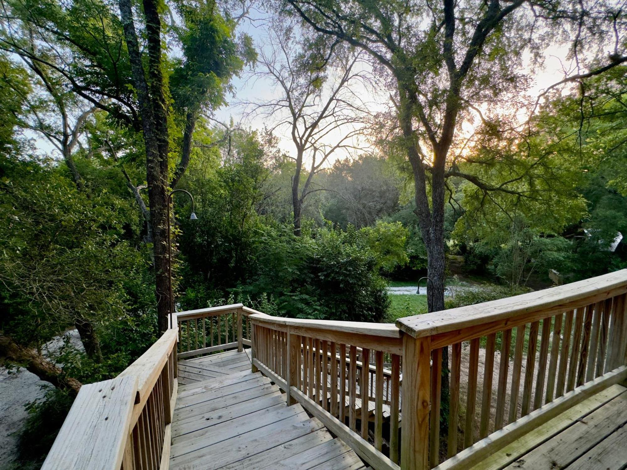 Bed And Breakfast On White Rock Creek Waco Bagian luar foto