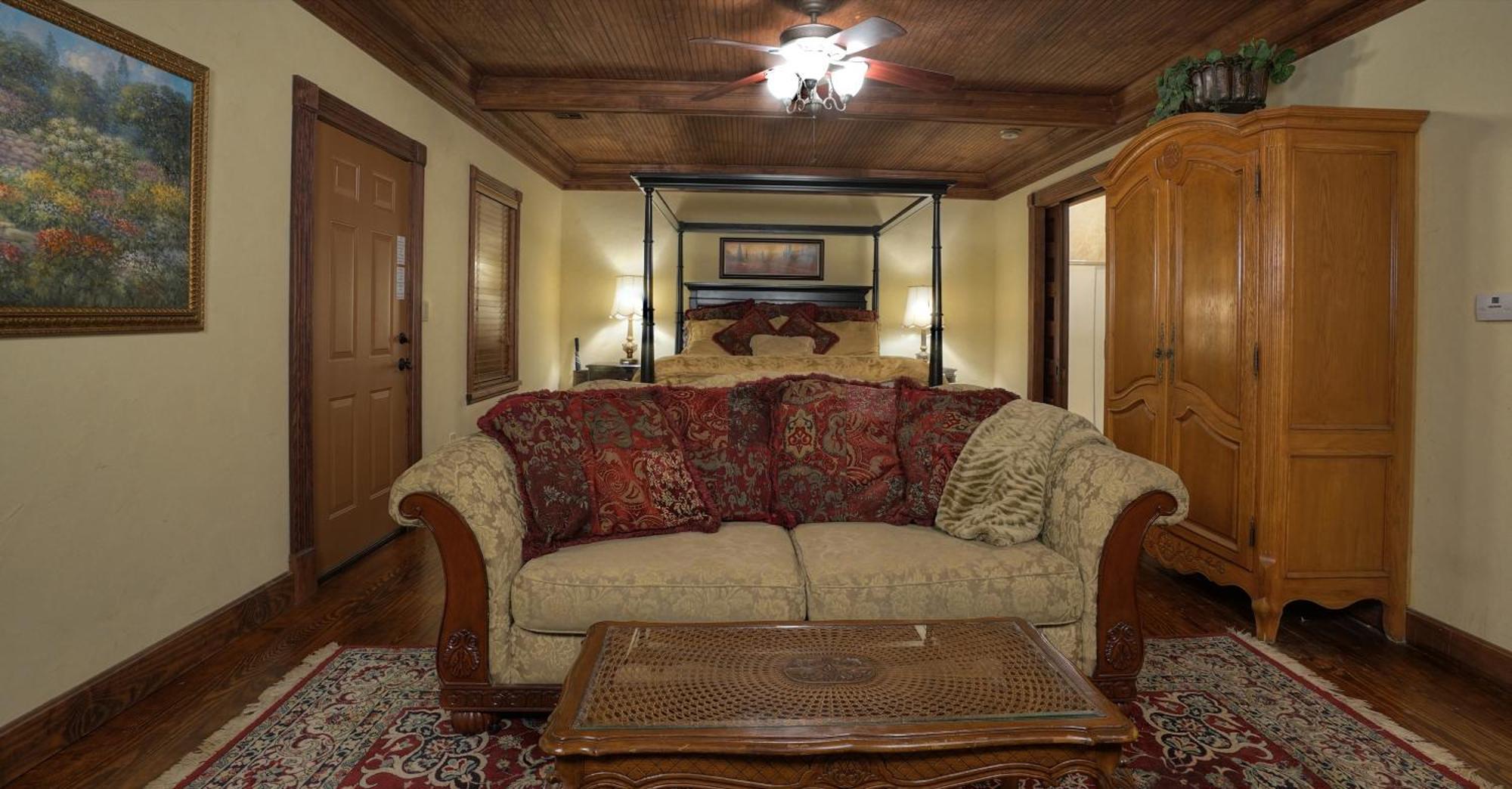 Bed And Breakfast On White Rock Creek Waco Bagian luar foto