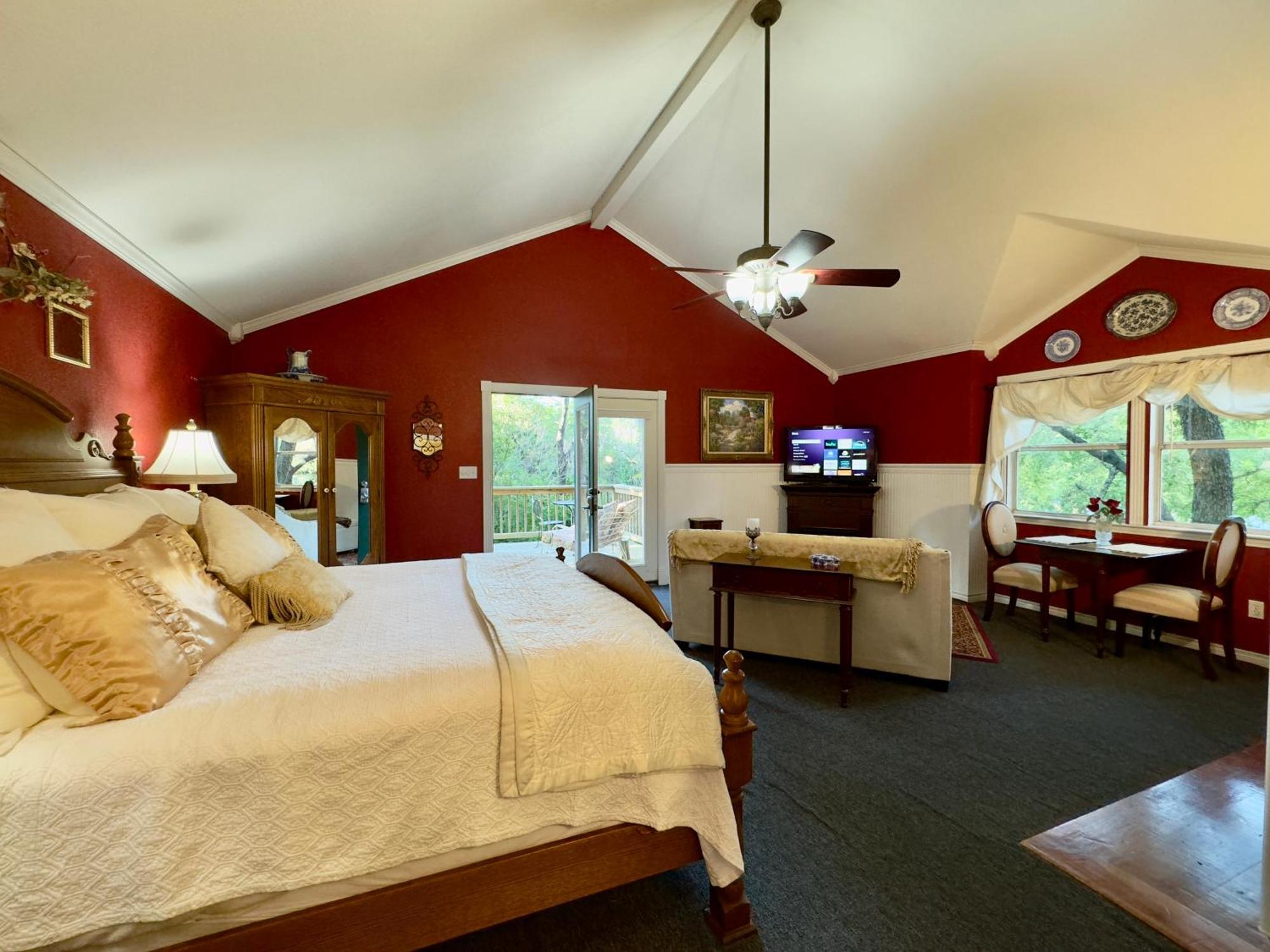 Bed And Breakfast On White Rock Creek Waco Bagian luar foto