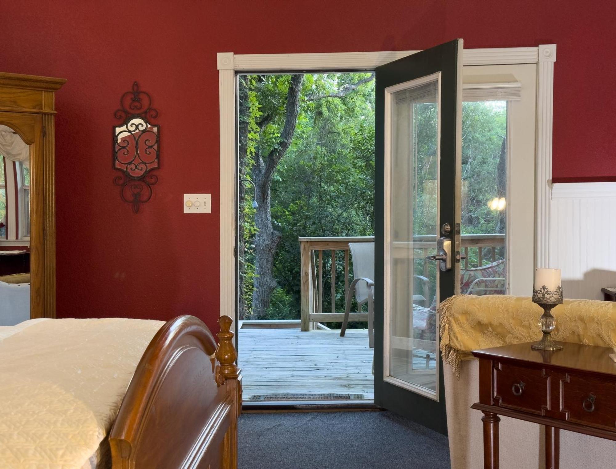 Bed And Breakfast On White Rock Creek Waco Bagian luar foto