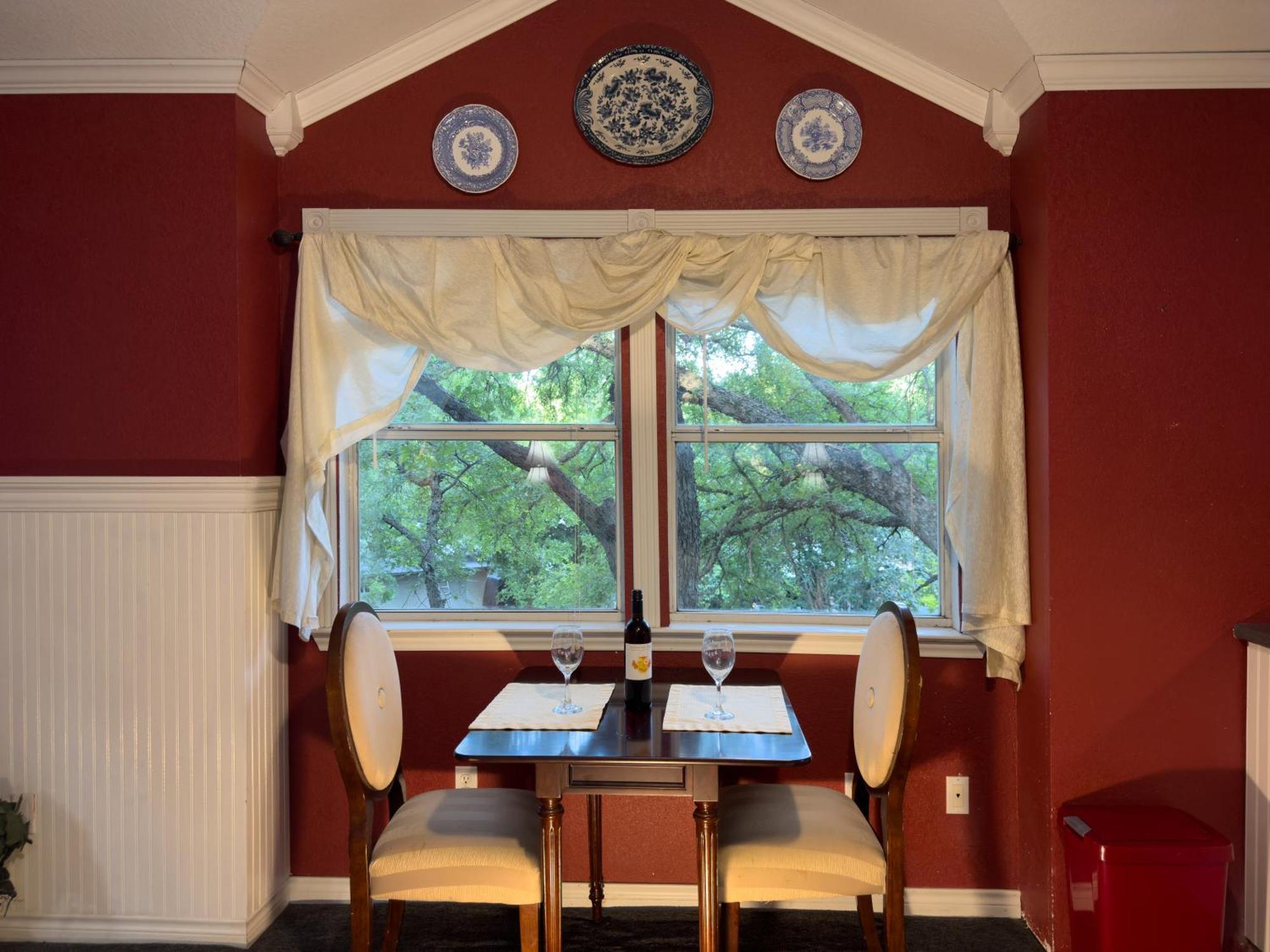 Bed And Breakfast On White Rock Creek Waco Bagian luar foto
