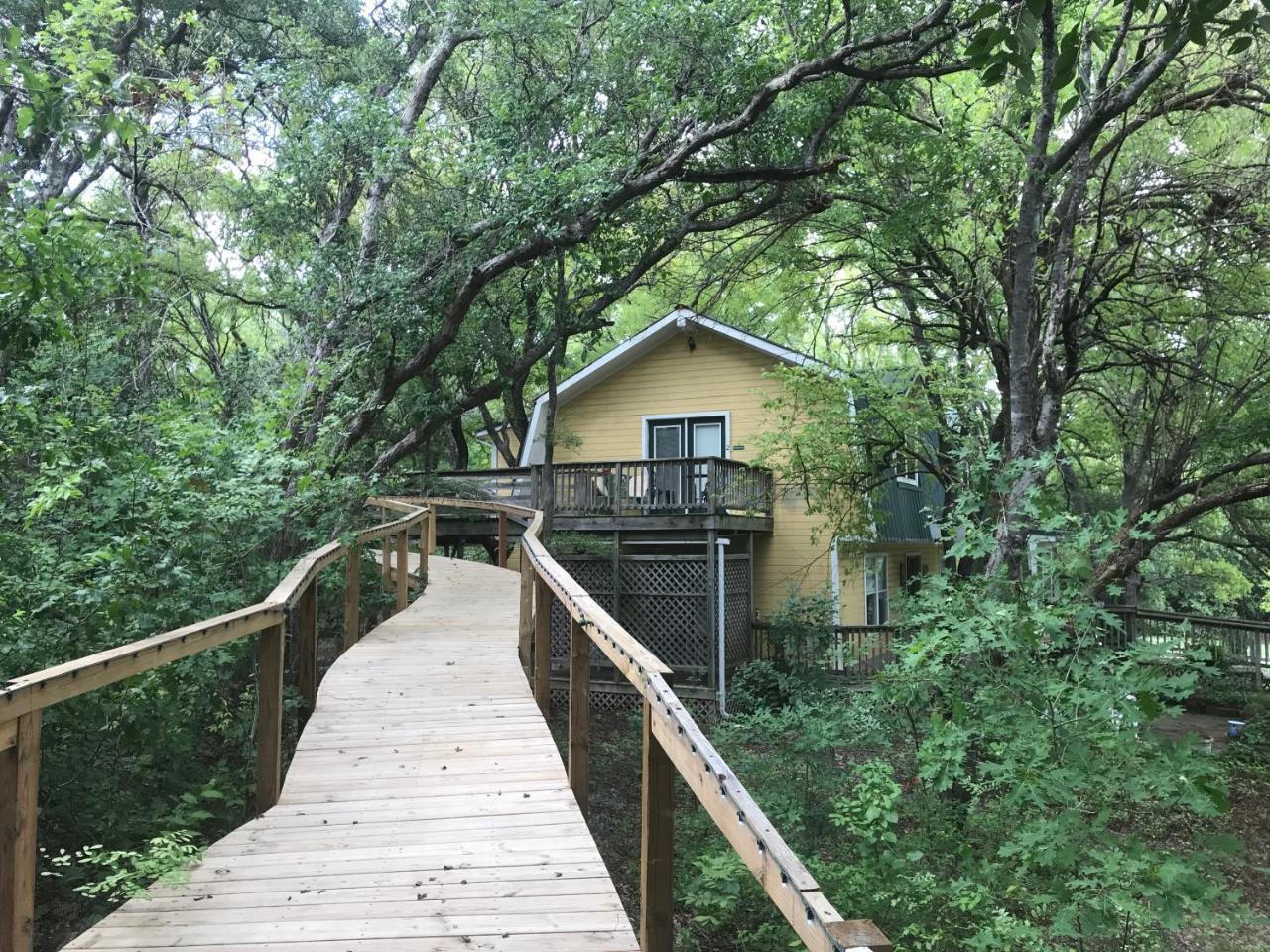Bed And Breakfast On White Rock Creek Waco Bagian luar foto